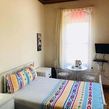 Pastor Historical Apart-Hotel The Gulf Of Esmirna Exterior foto